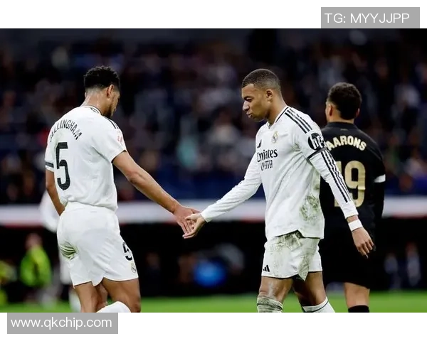 皇马与瓦伦西亚历史交锋记录分析及比赛精彩瞬间回顾